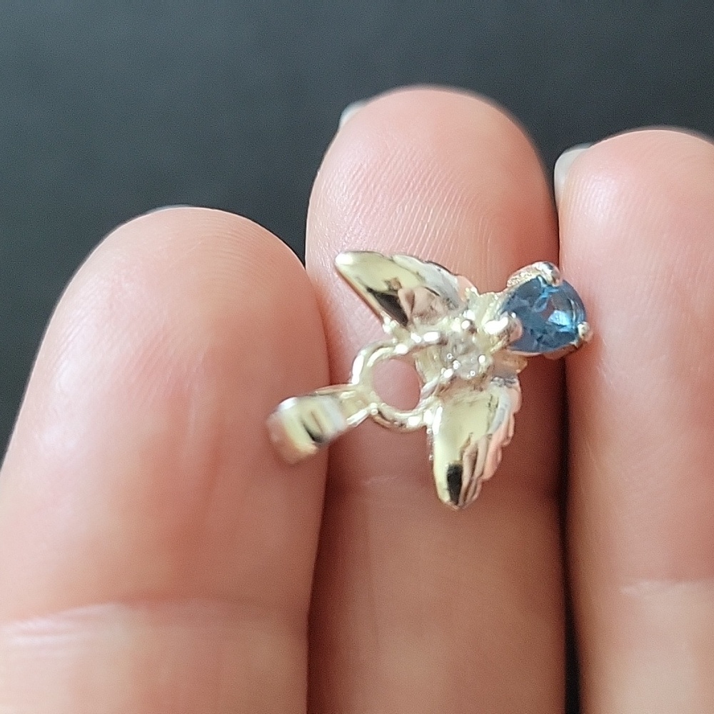 Elegant Silver Angel Pendant with Blue Gemstone